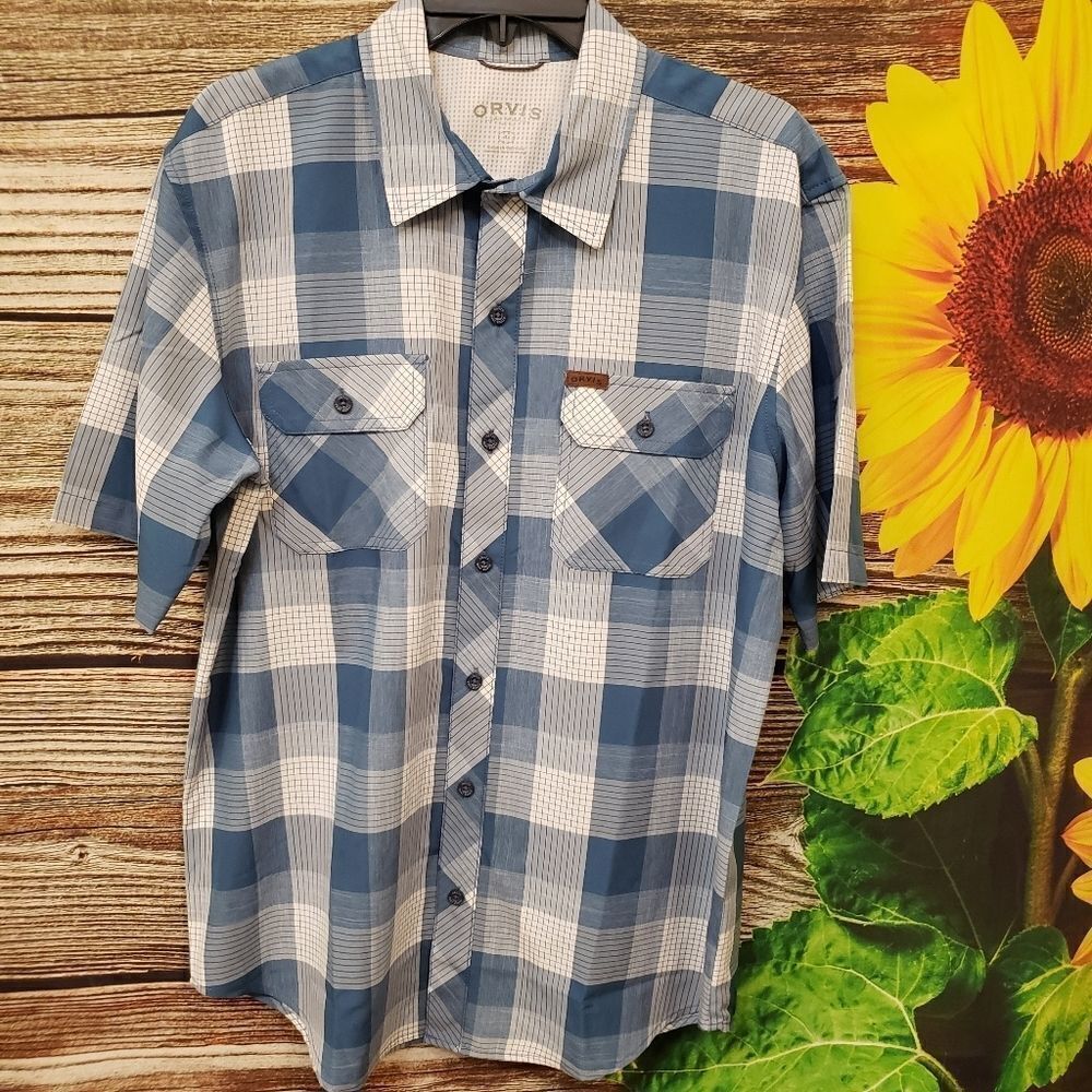 "Orvis" men's Short Sleeve Button Front Shirt blues/white plaid Size :large NWOT